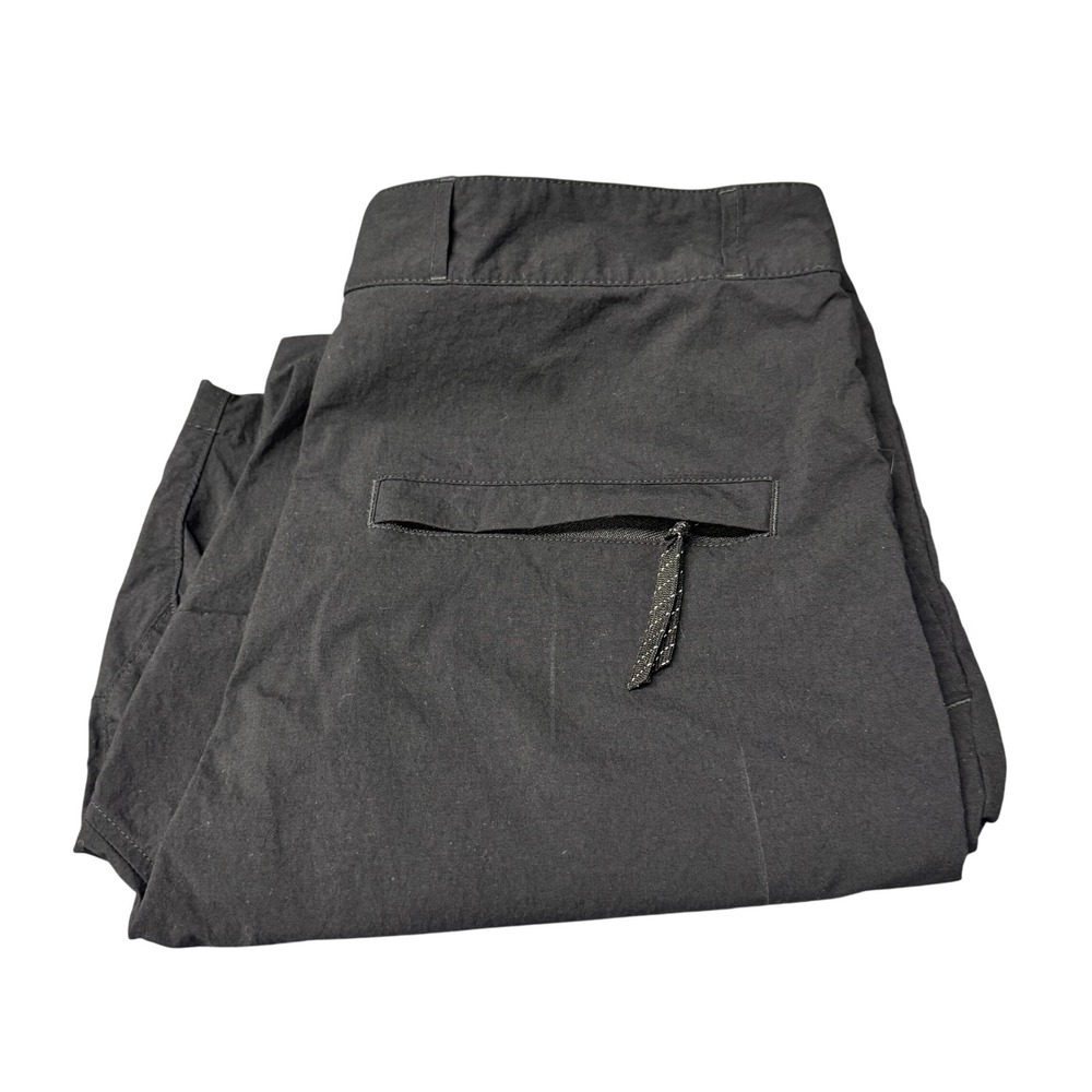 Nike SB Shorts Mens 30 (31x8.5 ACTUAL) Activewear 829529-010 Black Chino
